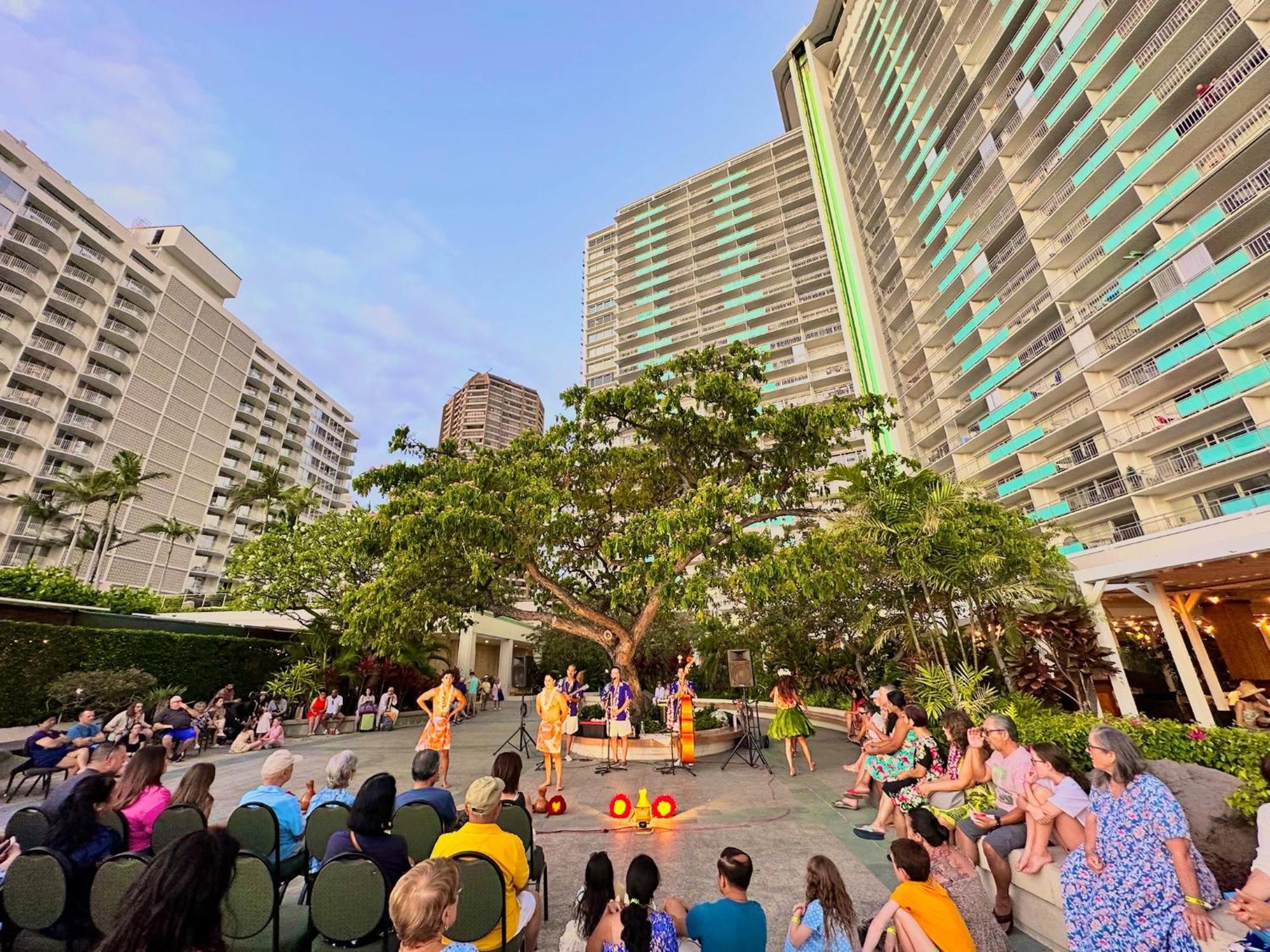 هونولولو Waikiki Beach Experience! Luxury Oceanview Suite! المظهر الخارجي الصورة