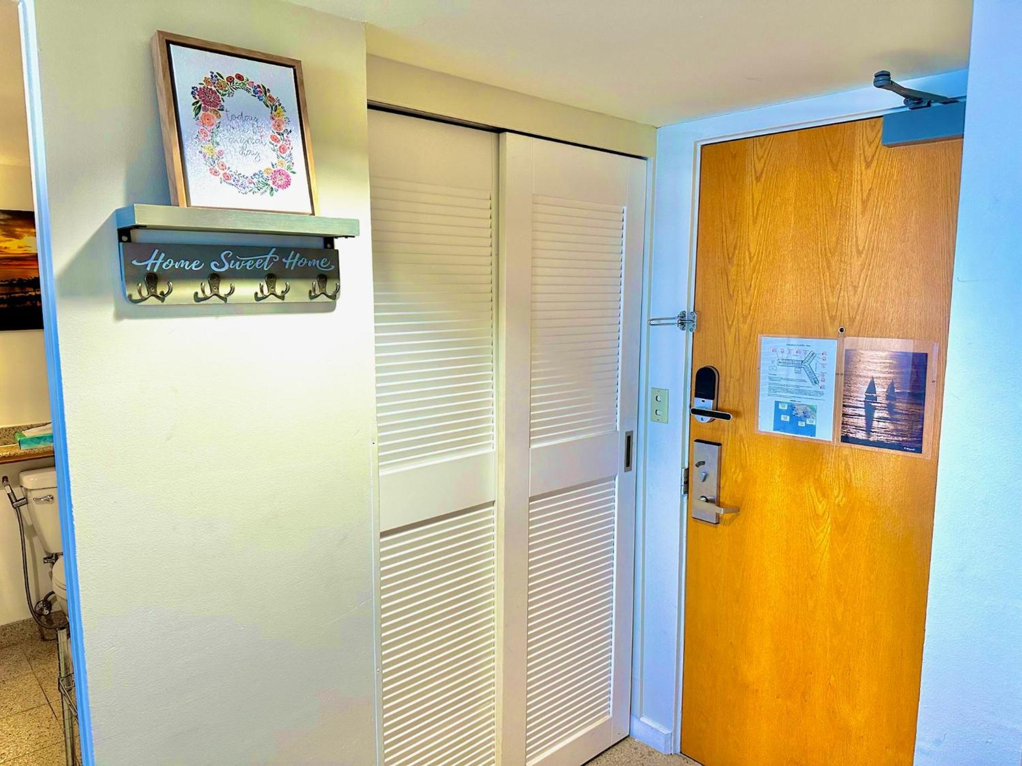 هونولولو Waikiki Beach Experience! Luxury Oceanview Suite! المظهر الخارجي الصورة